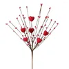 Kwiaty dekoracyjne sztuczne czerwone jagody gałęzie Walentynki Serce Kształt Berry Bukiet Lifeelike Dekoracja kwiatów do domu
