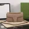 Klassische rote Designer-Umhängetaschen, mittelgroße Geldbörsen, Designer-Damenhandtasche, luxuriöse, elegante Umhängetaschen mit Goldkette, Mar Mont Designer-Geldbörsen, Klappe, Nachrichtentasche