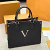 Borsa a tracolla da donna di design di lusso francese 23 Borsa a tracolla in tinta unita di grande capacità di nuova moda Borsa a tracolla classica di alta qualità in vera pelle vecchio fiore di Parigi