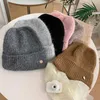 Wełniany dzianinowy kapelusz dla kobiet w jesieni i zimowej dużej głowy Mała twarz ciepła zimna kapelusz koreański wszechstronny kapelusz ochrony ucha