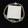 Full Diamond Emerald Halsketten Designer Buchstabe Anhänger Halskette Hochwertige Doppel Alphabet Strass Metallkette Palaststil J280K