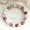 MG0881 NIEUW ONTWERP Dames Strawberry Crystal Bracelet Moonstone Howlite Rose Quzrz Mixed Stone Bracelet2795