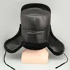 Mężczyźni moda Zima zagęszcza ciepłe czapki bombowce Faux Furl Earflap Cap Mężczyzna starszy tata dziadek miękka skóra pluszowa rosyjska kapelusz narciarski 231225