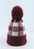 Kobiet czapki z czapką piłką Nowy kratę dopasowane do futrzastej kulki kalik curling ciepły bobble kapelusz kobieta 2821573