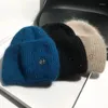 ベレー帽Real Fur Winter Beanie Fashion光沢のあるスパンコールレター