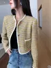 Damesjassen Designermerk Dun 22-jarig herfstmode kort jasje, Frans geel geruit ontwerp met ronde hals Vest met knopentop voor dames J4K4