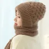 Basker lyxig plysch hatt halsduk allt i en stickad kvinnor vinter varmt förtjockad huva öronskydd utomhus skidkåpa