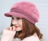 Berretto di lana da donna invernale caldo in pelliccia di coniglio da donna berretto con visiera moda all'aperto51167521212113
