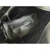 Duże Wysokiej jakości torby dwustronne Skórzanie Skórzanie swobodna pojemność TOTE Shaulder torebka pod pamiątka Pakiet Torba Ramię 2024