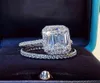 Emerald Cut 2CT Lab Diamond Pierścień Bridal Zestawy Real 925 Srebring Silverengagement Wedding Pierścienie dla kobiet Bridal Gem Biżuteria 219219353