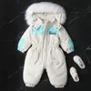 Vinterbarn kläder långsleeve tjock romper baby pojkar flickor huva jumpsuit barn onepiece skiddräkt utomhus varm kappa 231226