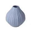 Vases Nordic Mini Set pour la décoration intérieure Petit vase de bourgeon de fleur nervuré coloré en céramique porcelaine