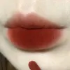 Lip Gloss 6 Colors Velvet Matte Lipgloss مقاوم للماء طويل الأمد مثير كأس غير لاصقة الماكياج الجمال الشفاه الشفاه Rouge Tint Cosmetic