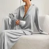 Vêtements de nuit pour femmes automne hiver surdimensionné satin soie coupe basse sexy pyjama à col en v pour femmes manches longues pantalons à jambes larges costumes de pantalon