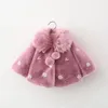 Inverno nato Neonate Infantile Cappotto di pelliccia Vestiti Couverture Colletto 3 6 12 18 24 Mesi Giacca Spessa Mantello Caldo Capretto Bambini 231226