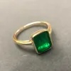 Anillos de racimo Plata real 925 Retro Cuadrado Anillo de piedra verde 18K Color oro Cubic Zircon Esmeralda para mujeres Aniversario Fiesta Regalo2476