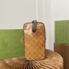 Mini bolsa clássica g carta bolsas femininas moda saco de maquiagem para mulheres viagem homens lavar sacos de higiene pessoal com caixa csd2312263