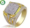 Gioielli Hip Hop Anello con diamanti Anello di design di lusso da uomo Micro Pave CZ Bling ghiacciato Anello da dito quadrato grande Placcato in oro Matrimonio Ac3862440