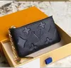 M62650 med Box Key Pouch Wallet Pu Leather Card Holders Purse Cles Luxury Designer Fashion Women Men Key Ring Credit Coin Purses