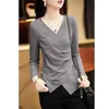 Women's Sweaters Spring And Autumn Solid Color Pullover V-Neck Screw Thread Mismatch Loose Fit Sweater Knitted Underlay Fashion Tops