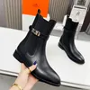 French Brand Classic Carriage Designer Martin Boots Fashion New Women Round Head Anti slip Designers Snow Boots Luxury 8A Genuine Leather Thick Bottom Knight Boots