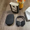 Auricolari wireless Bluetooth di cancellazione del rumore silenzioso silenzioso con cuffie dei bassi microfoni che cancellano il numero di QC45 comodo