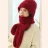 Basker lyxig plysch hatt halsduk allt i en stickad kvinnor vinter varmt förtjockad huva öronskydd utomhus skidkåpa