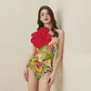 Maillot de bain imprimé Tropical pour femmes, avec fleurs sur la poitrine, combinaison de Protection solaire assortie, 231225