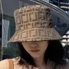 Projektanci mody Letter Bucket Hat for Men's Women's Supsable Caps Brown Fisherman Beach Sun Visor Wide Rmats Hats Foldi324V