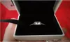 Anel de diamante CZ de prata esterlina 925 real com logotipo caixa original ajuste estilo anel de casamento de ouro 18K joias de noivado para mulheres com pedras laterais Q060748948642