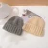 Alta qualidade unisex sólido cor brilhante chapéu de inverno melhor combinado gorros nova mulher cashmere quente skullies boné presente 230920