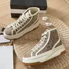 Designer mulheres moda plataforma sapatos casuais abelha ace tênis treinadores bordado preto branco listras verdes andando homens mulheres 1977s screener sneakers 05