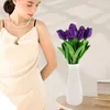 Dekorativa blommor 8 datorer Flower Branch Simulation Tulip Bride Life Bouquet Pu Artificial for Decoration