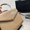 chain messenger bag brand flap designer bag women crocodile pattern shoulder crossbody bags for woman envelope luxurys handbags fashion gold letters leather bags