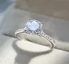 Gioielli unici di moda semplice vero argento sterling 925 taglio rotondo topazio bianco diamanti CZ pietre preziose anello nuziale da donna per Lo7616709