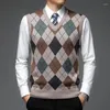 Men's Sweaters Fashion Designer Argyle Pullover Diamond Sweater V Neck Knit Vest Men 6% Wool Sleeveless Autum Casual Clothing