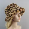 Stile falso cappelli di pelliccia di coniglio super morbido cappello invernale da donna fodera in cotone caldo moda russa berretti da sci peluche tinta unita 231226