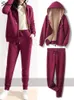 Winter Warm Sports Suits For Women Velvet Track Suit Thick Hoodies Jackets And Sweatpants Fleece 2 Piece Sets Women Outfit 231226