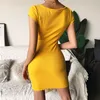 Robe jaune de style européen et américain conception de jupe en une étape Mid-Waist Sexy Butted Short Sleeves AST585183