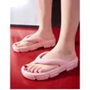 Flops Soft Eva Flip Flops Femmes Summer 2022 Épais Platform Clip Toe Sandals Femme Femme non glisse de salle de bain Pantanes Home Tlides à la maison
