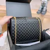 Designer de luxe Femmes Mode Sacs à bandoulière Paris Classique Véritable Cuir Caviar Modèle Totes Nouveau V en forme de Flip Haute Qualité Dames Sac à bandoulière Haute Capacité