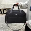 Sacs Sacs de sport pour les femmes de gym hommes extérieur nageur à main sac à main