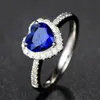 Mode smycken Silverplaterade smycken Royal Blue Hearthaped Sapphire Ring Colored Gemstone Ring1735283