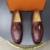 Luxe leren herenschoenen van hoge kwaliteit. Grote maat herenschoenen, herenmode casual leren schoenen Onderscheidende grote namen luxe elementen topluxe