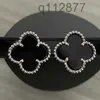 2023 New Style four-leaf clover earrings girl gift wedding gift Delicate jewelry Gold edged silver wholesale received people like 6T5X 1HGF