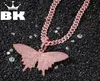 Hänghalsband Hip Hop Custom Pink Butterfly Necklace Combination Words Namn med stor lås kedja full isad kubik zirkoniumsjewe9193415