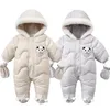 Inverno nascido bebê macacão quente panda menino macacão com luvas de algodão mais veludo infantil roupas com capuz roupas de bebê 0-18m 231225