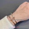 Bracciale da uomo di gioielli firmati di lusso Bracciale con cerniera T1 in argento sterling Tiffanyism925 di alta qualità con un tocco minimalista e di fascia alta Con scatola originale