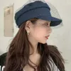 Berets Mode Spitze Mesh Garn Hüte Für Frauen Mädchen Vintage Schwarz Denim/Pu Flache Top Sboy Caps Weibliche Elegante kurze Krempe Sonnenhut