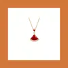 Collier petite jupe en forme d'éventail pour femme plein de diamants, argent pur, luxe léger, blanc de niche, nacre, agate rouge, chaîne de clavicule